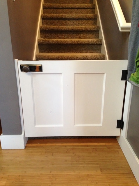 1-Reclaimed-Door-DIY-Baby-Gate