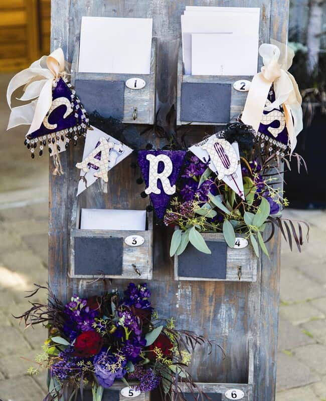 11-Upcycled-Shelving-Unit-or-Inbox