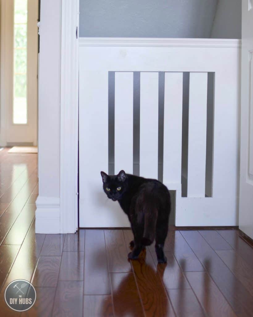 13-Cat-Friendly-Baby-Gate-819x1024