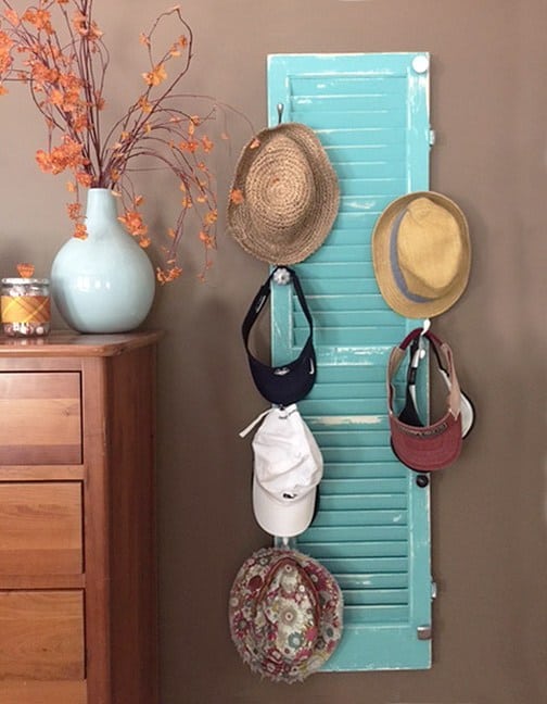 13-Vintage-Shutter-Hat-Rack