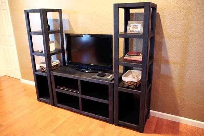 2-Open-Design-TV-Stand