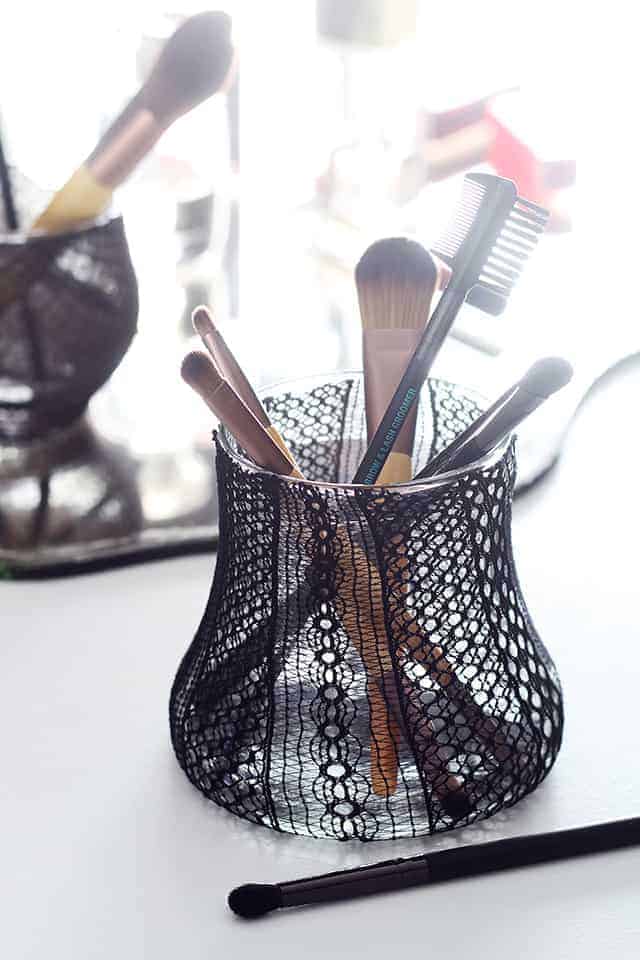 https://www.desertdomicile.com/wp-content/uploads/2019/12/10-Lacey-Brush-Holder.jpg