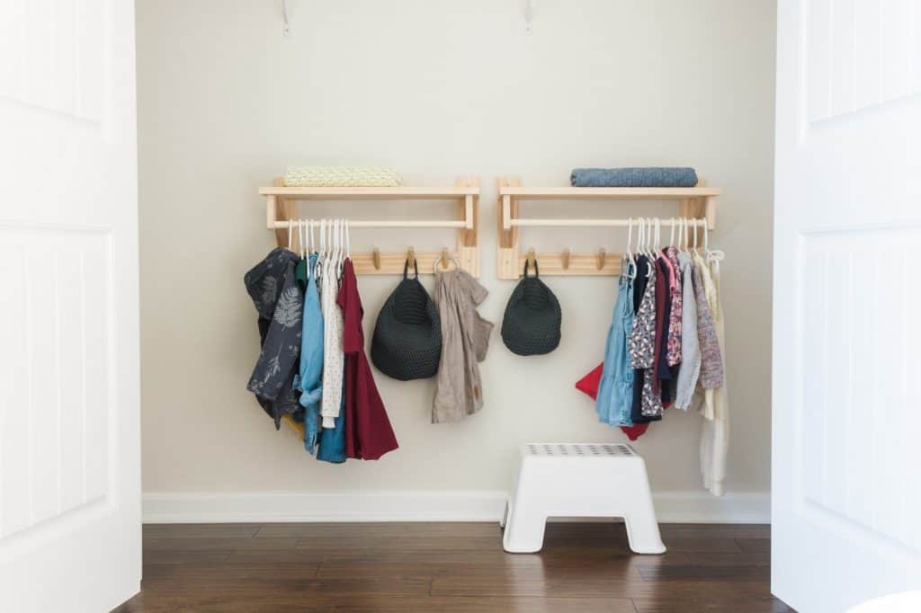 12-Kids-Rack-With-Shelf-1024x682