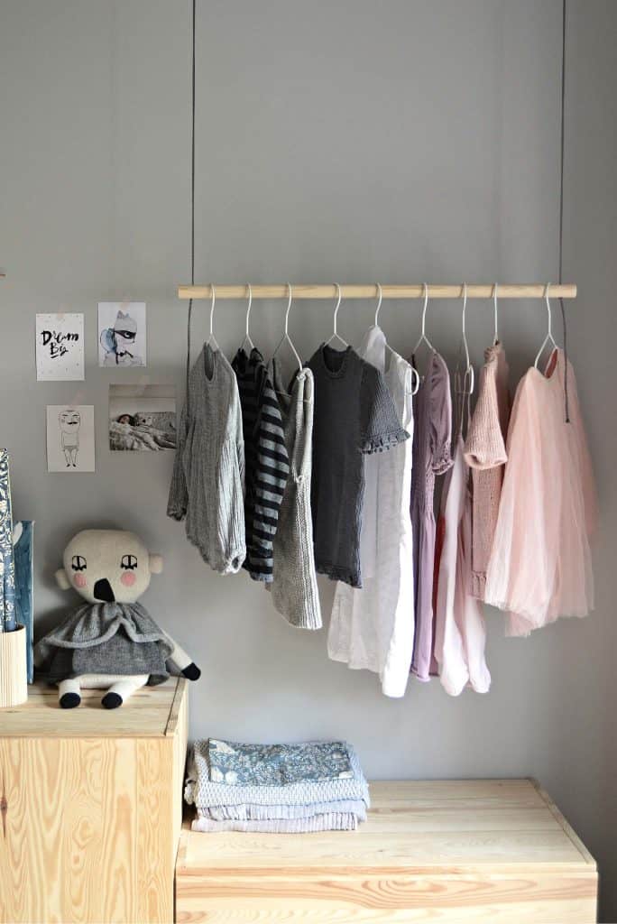 https://www.desertdomicile.com/wp-content/uploads/2019/12/21-Hanging-Clothes-Rack-684x1024.jpg