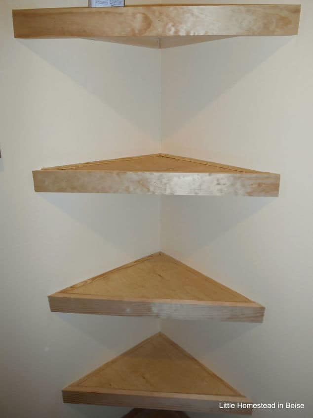 3-DIY-Floating-Shelves