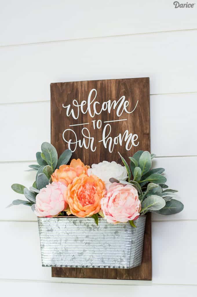 14-Hanging-Welcome-Sign-with-Planter-680x1024