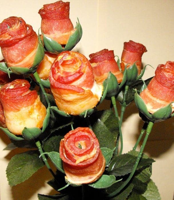 19-Bacon-Roses