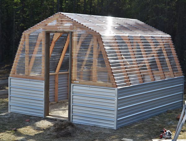 Strong & Sturdy Greenhouse