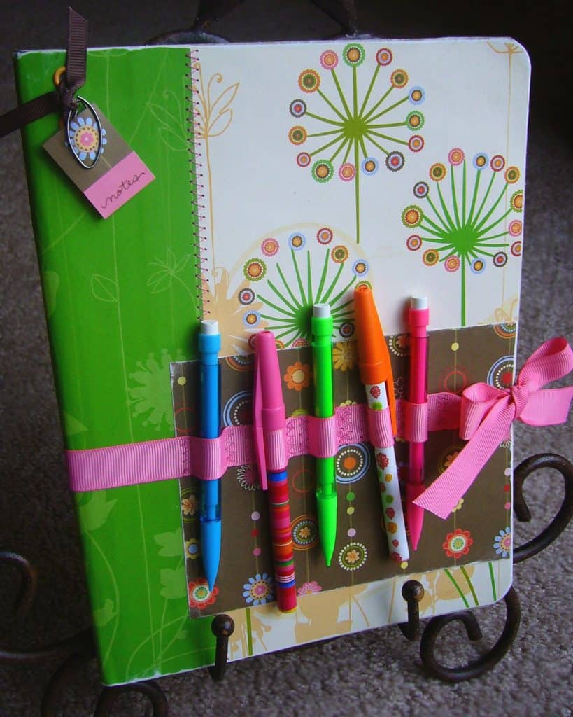 The Ribbon Pencil Holder Notebook