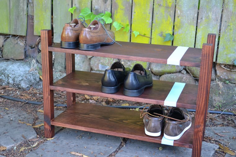 Modern Shoe Rack With Colorful Flair