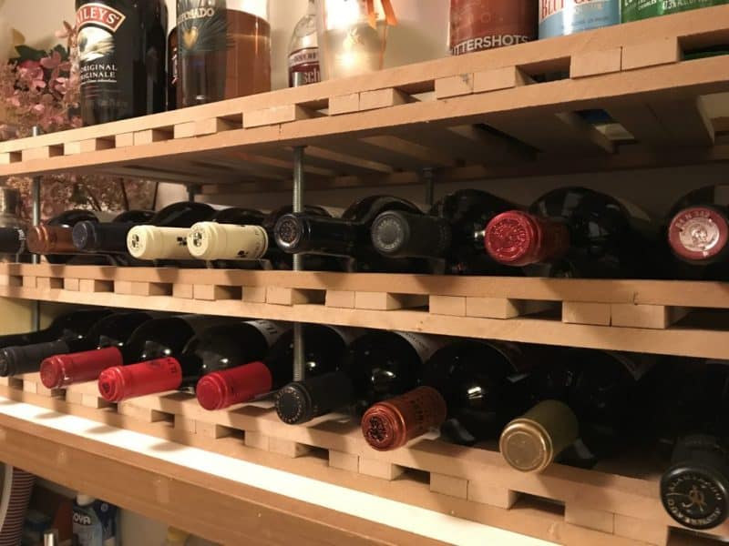 35 Amazing DIY Wine Glass Racks Ideas
