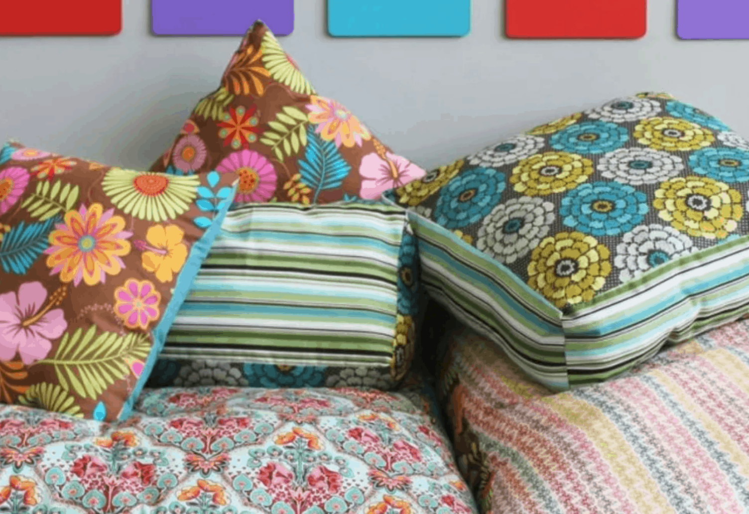 7 Easy DIY Floor Pillows Ideas in 2023 (with Pictures)