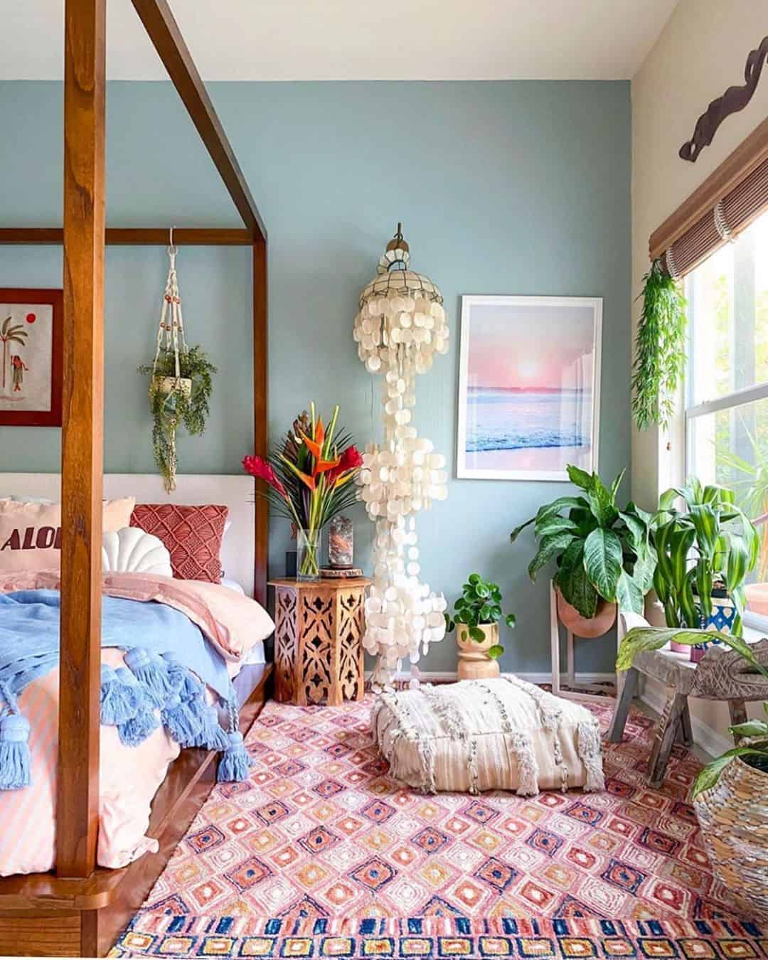 Redo Your Bedroom in Boho Summer Comfort