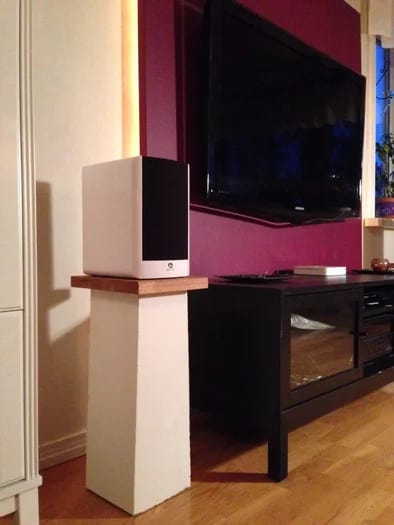 Robust Speaker Stands