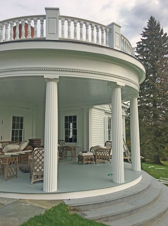 A Circular Porch and Beautiful Columns