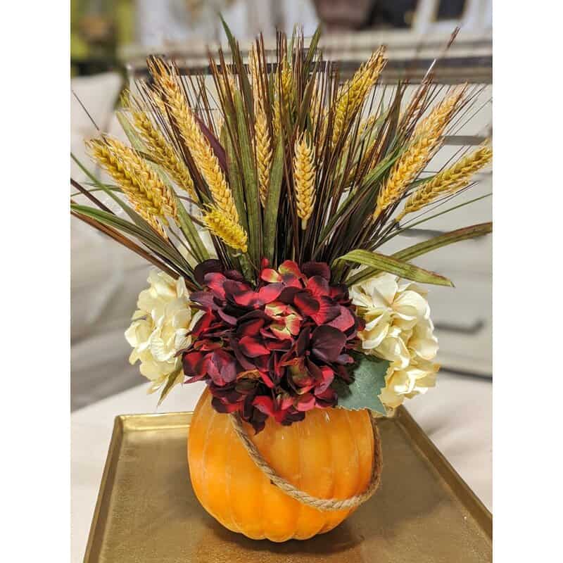 Set Out a Unique Autumn Floral Arrangement