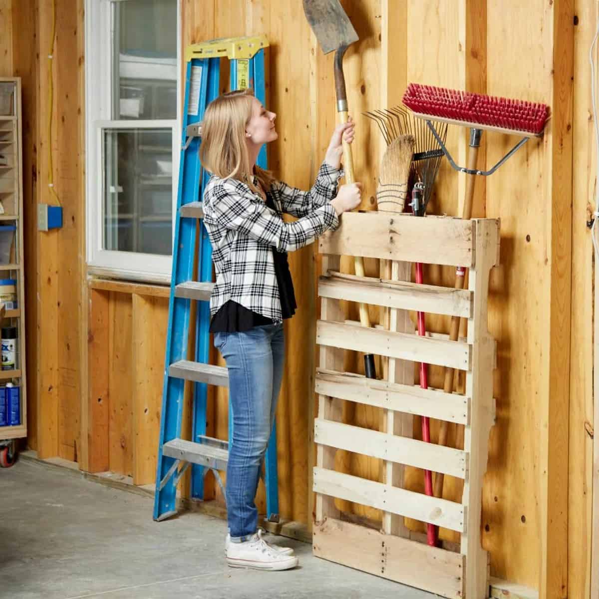 Easy Recycled Pallet Storage